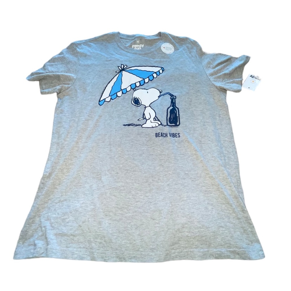 Family Fun Snoopy Beach Vibes Summer T-Shirt Size Large New With Tags